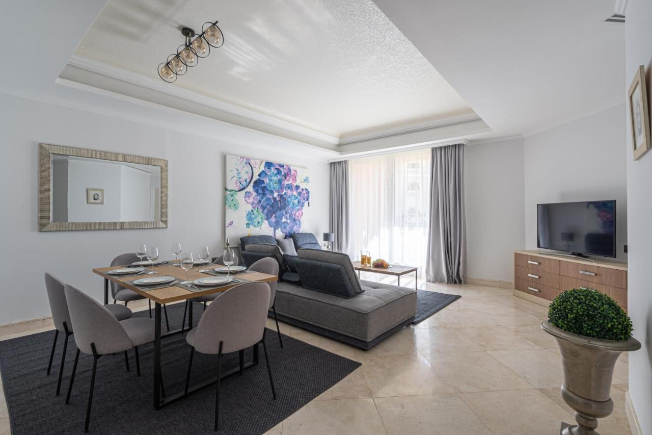 شقة Higuests - Luxurious 1br In Palms With Private Access *