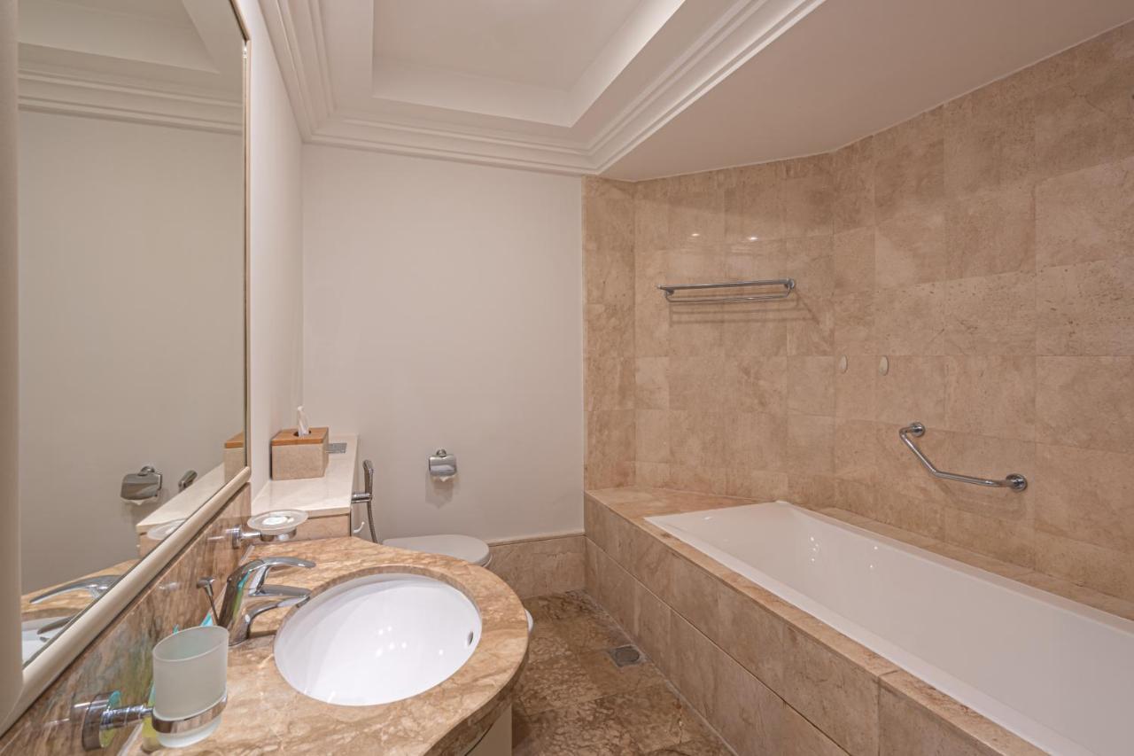 شقة Higuests - Luxurious 1br In Palms With Private Access دبي